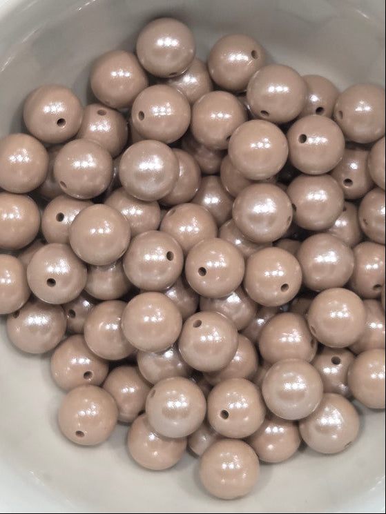 15mm Round Oatmeal Opal colored silicone bead